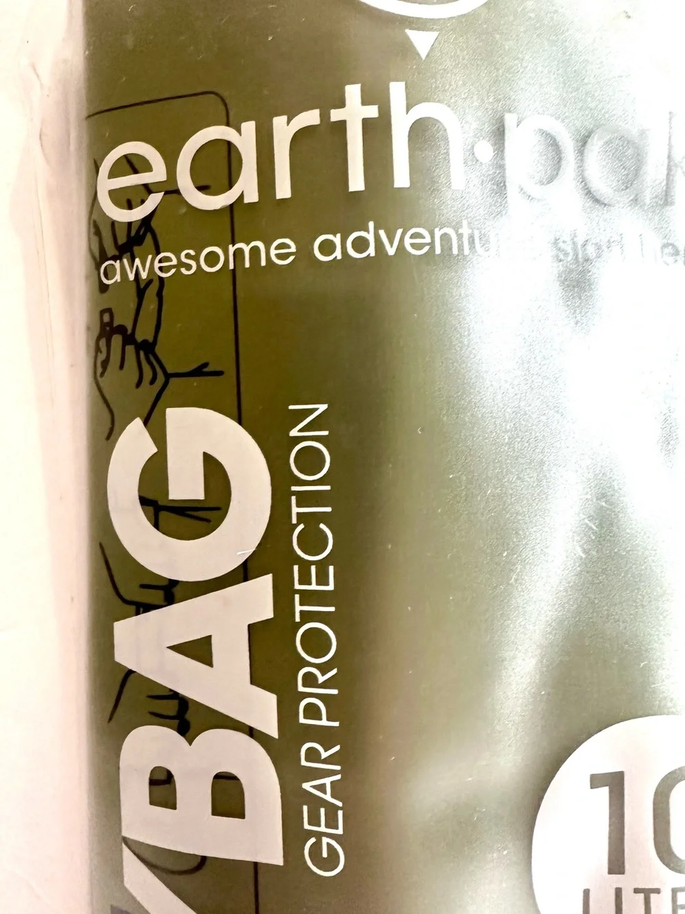 Earthpak or olive